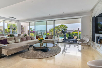 638665c7518c450eb0986d83b24350f7 - 5