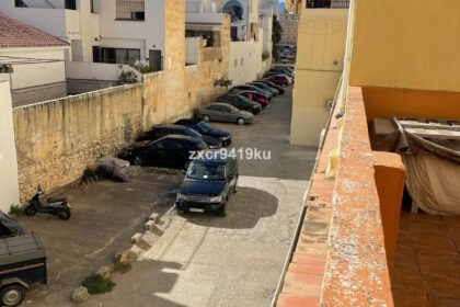 6394f6221af44940aad7cef31c869d69 - 19