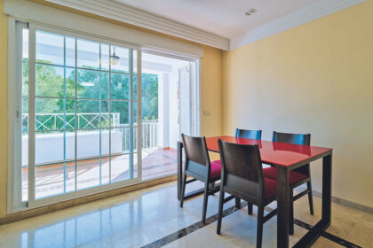 640386530105399988d54ca78f600f87 - 5