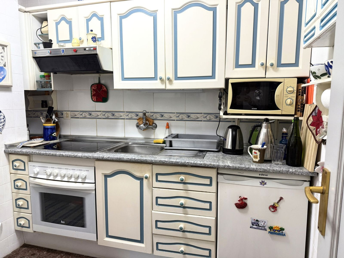 642378ee1a575873fb713d488770f44c - 12