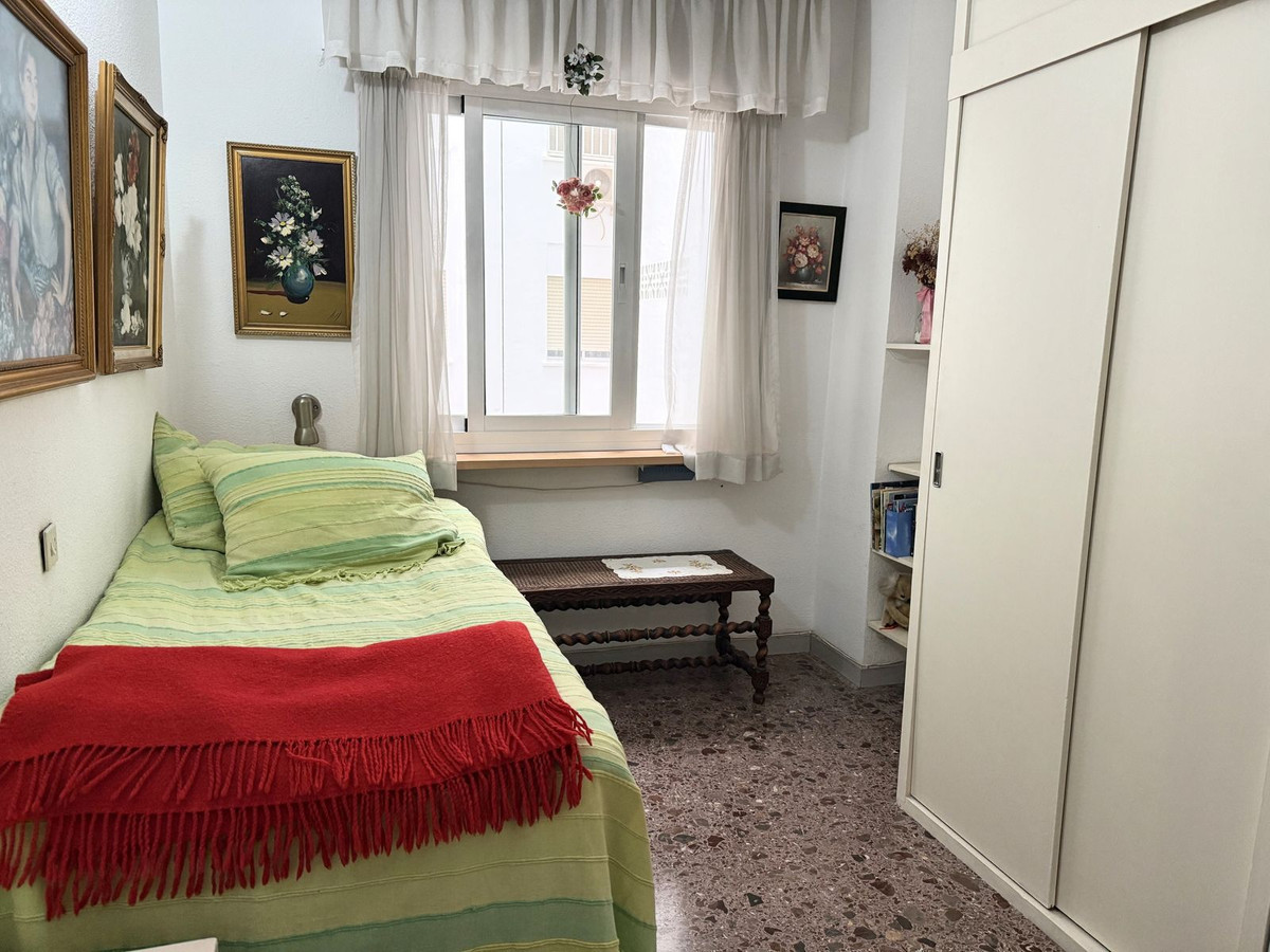 642378ee1a575873fb713d488770f44c - 17