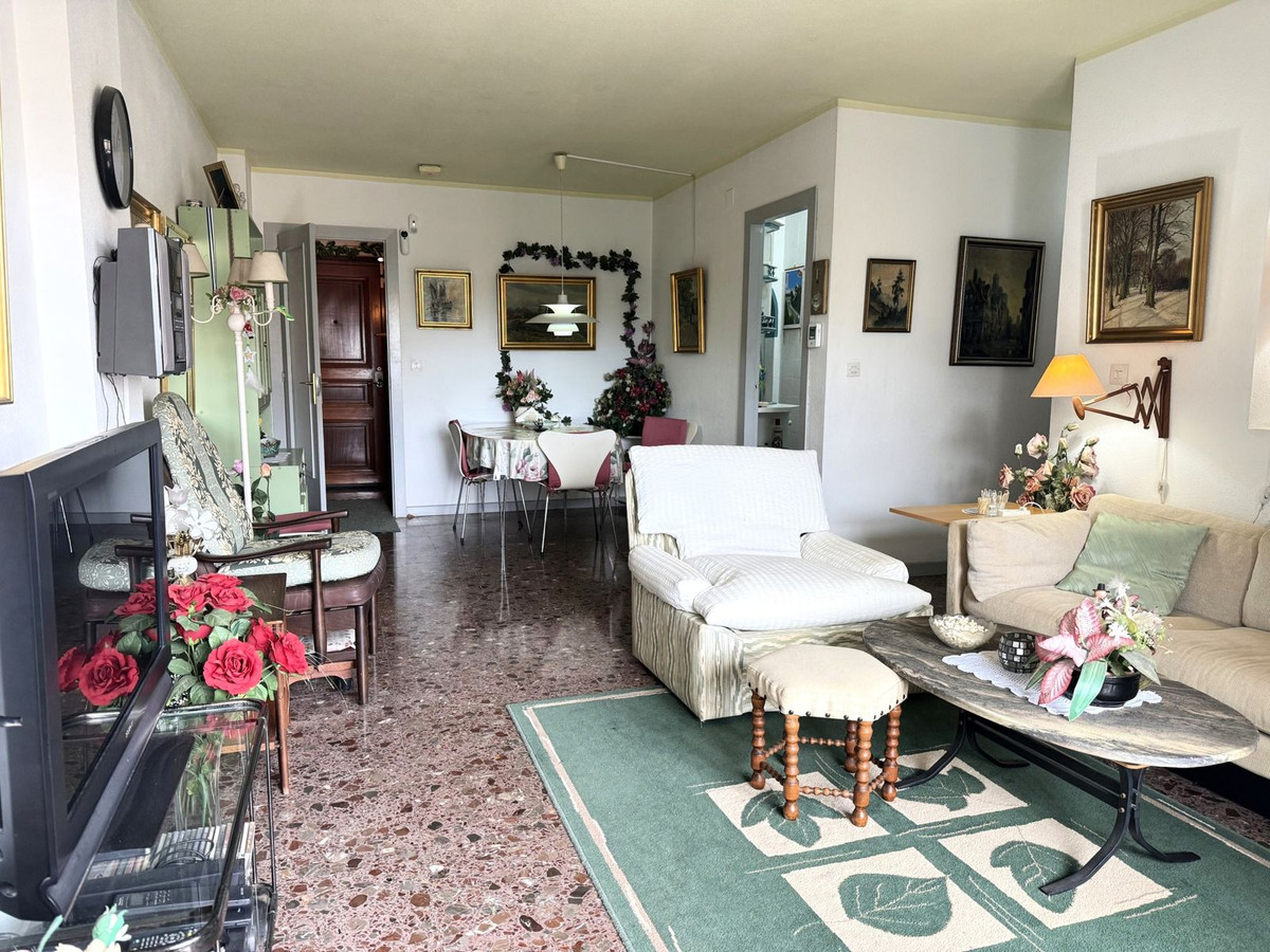 642378ee1a575873fb713d488770f44c - 7