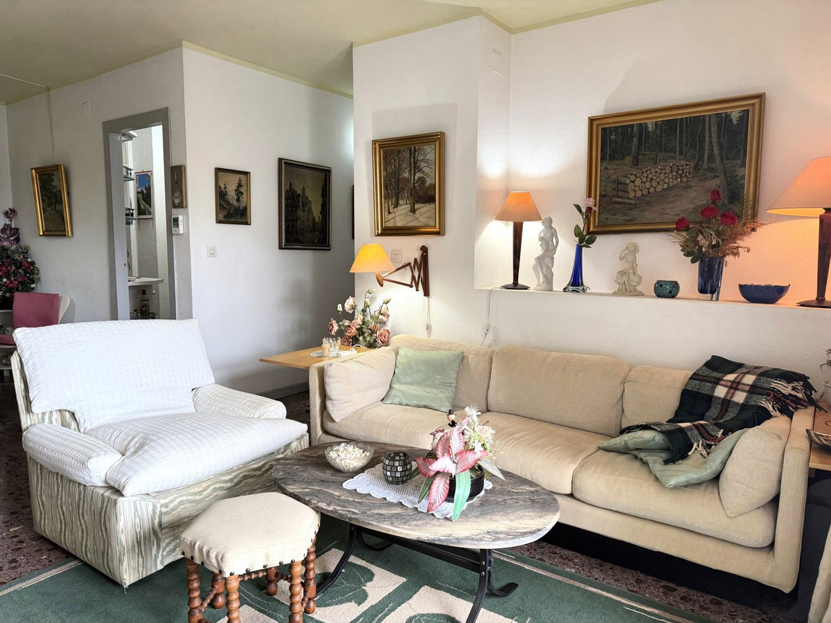 642378ee1a575873fb713d488770f44c - 8