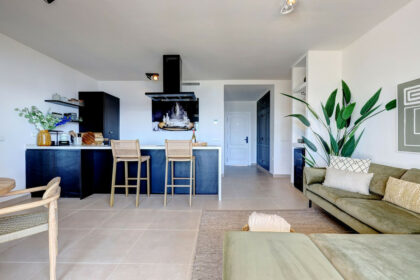 64479a8e61ef6177fcfcf4bced482a0a - 13