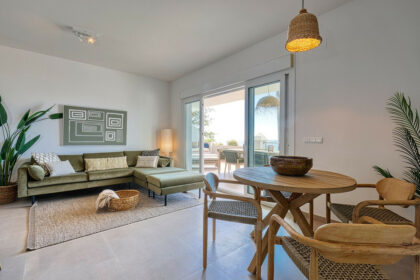 64479a8e61ef6177fcfcf4bced482a0a - 19