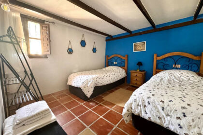 6463bdee4aa90e5f2b64409f3b70ce47 - 15