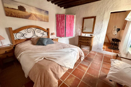 6463bdee4aa90e5f2b64409f3b70ce47 - 16