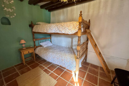 6463bdee4aa90e5f2b64409f3b70ce47 - 17