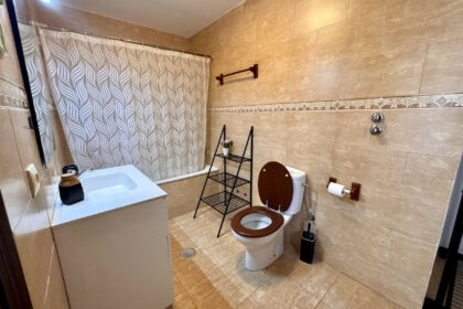 6463bdee4aa90e5f2b64409f3b70ce47 - 37