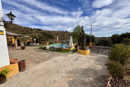 6463bdee4aa90e5f2b64409f3b70ce47 - 45