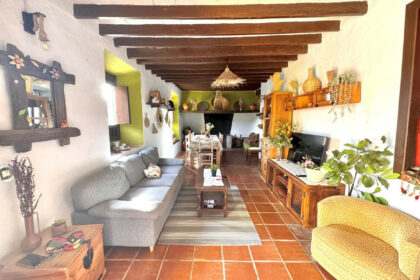 6463bdee4aa90e5f2b64409f3b70ce47 - 5