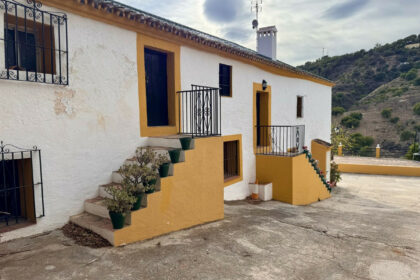 6463bdee4aa90e5f2b64409f3b70ce47 - 57