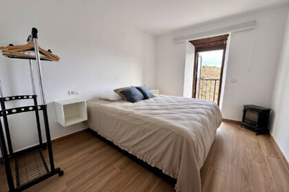 6463bdee4aa90e5f2b64409f3b70ce47 - 63