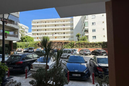 649c1b03428e2f5d89c67b05e57ead7e - 12