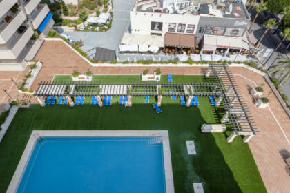 64a3b177360d655c56332eef4329a5eb - 17