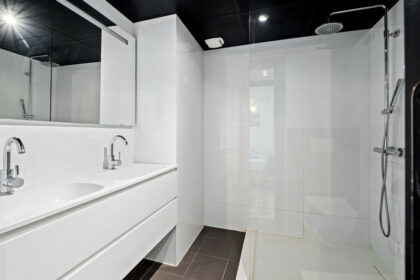 6501c44ea3e3013c859a713af7bbe21e - 10