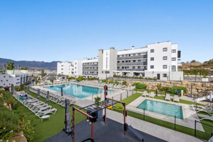 6501c44ea3e3013c859a713af7bbe21e - 18