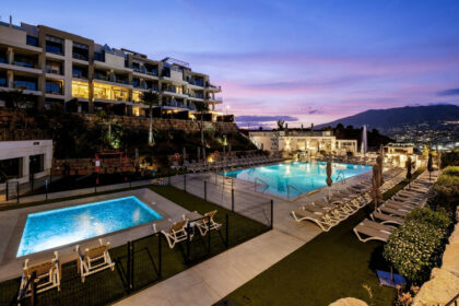 6501c44ea3e3013c859a713af7bbe21e - 26