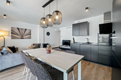 6501c44ea3e3013c859a713af7bbe21e - 30