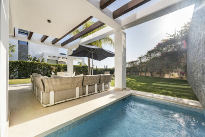 6528315d5cf42a07b726a31bcf5fd75c - 24