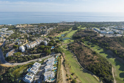 6528315d5cf42a07b726a31bcf5fd75c - 28