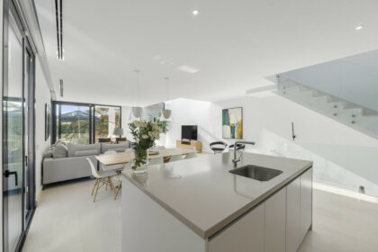 6528315d5cf42a07b726a31bcf5fd75c - 4