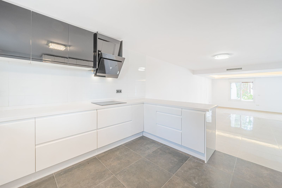 655aa4fe0384632f3ca6f07ec54088bf - 10