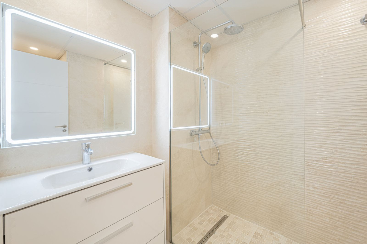 655aa4fe0384632f3ca6f07ec54088bf - 19