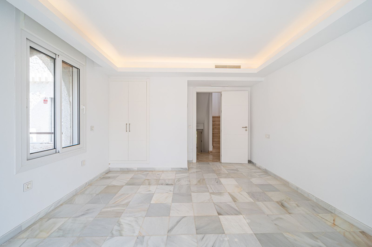 655aa4fe0384632f3ca6f07ec54088bf - 22