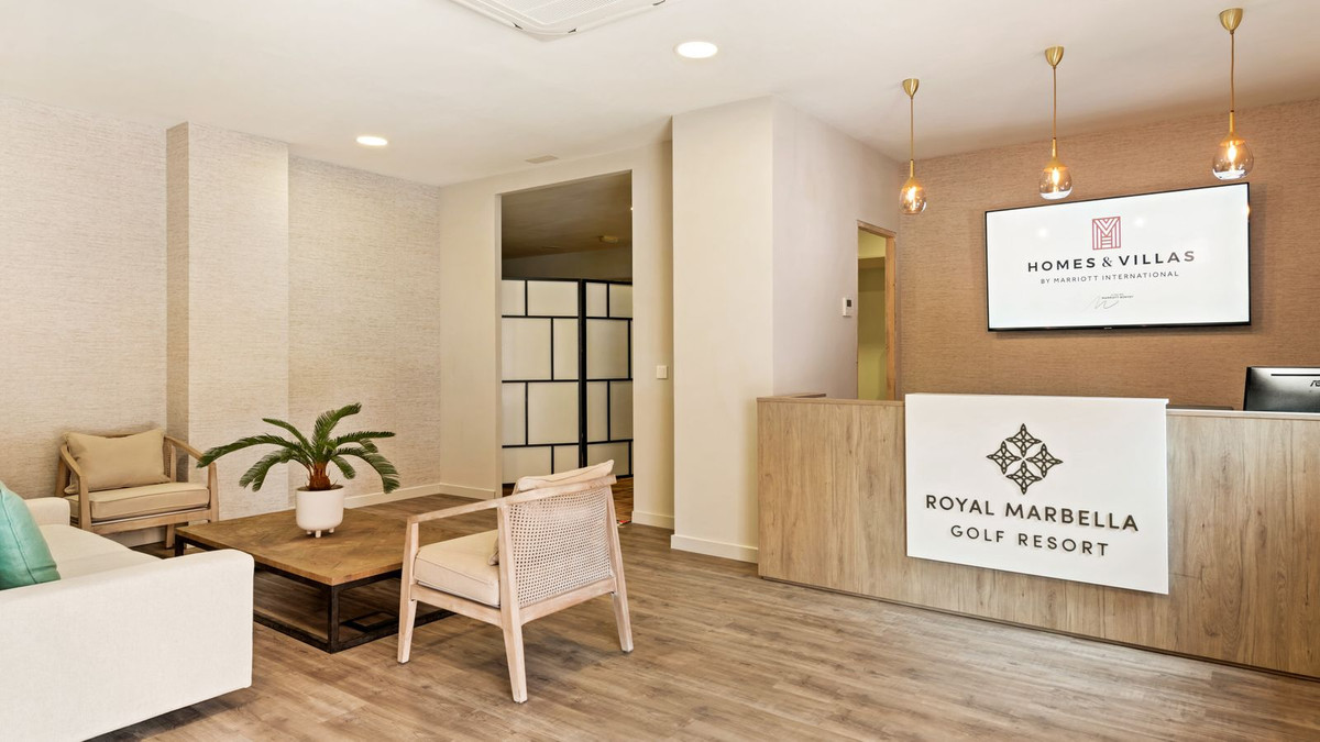 6599c029e42bc91f9bf62b45fc6928d5 - 14