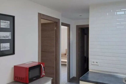 663bdbb0a6ee4a7434411a8c77196b2d - 16