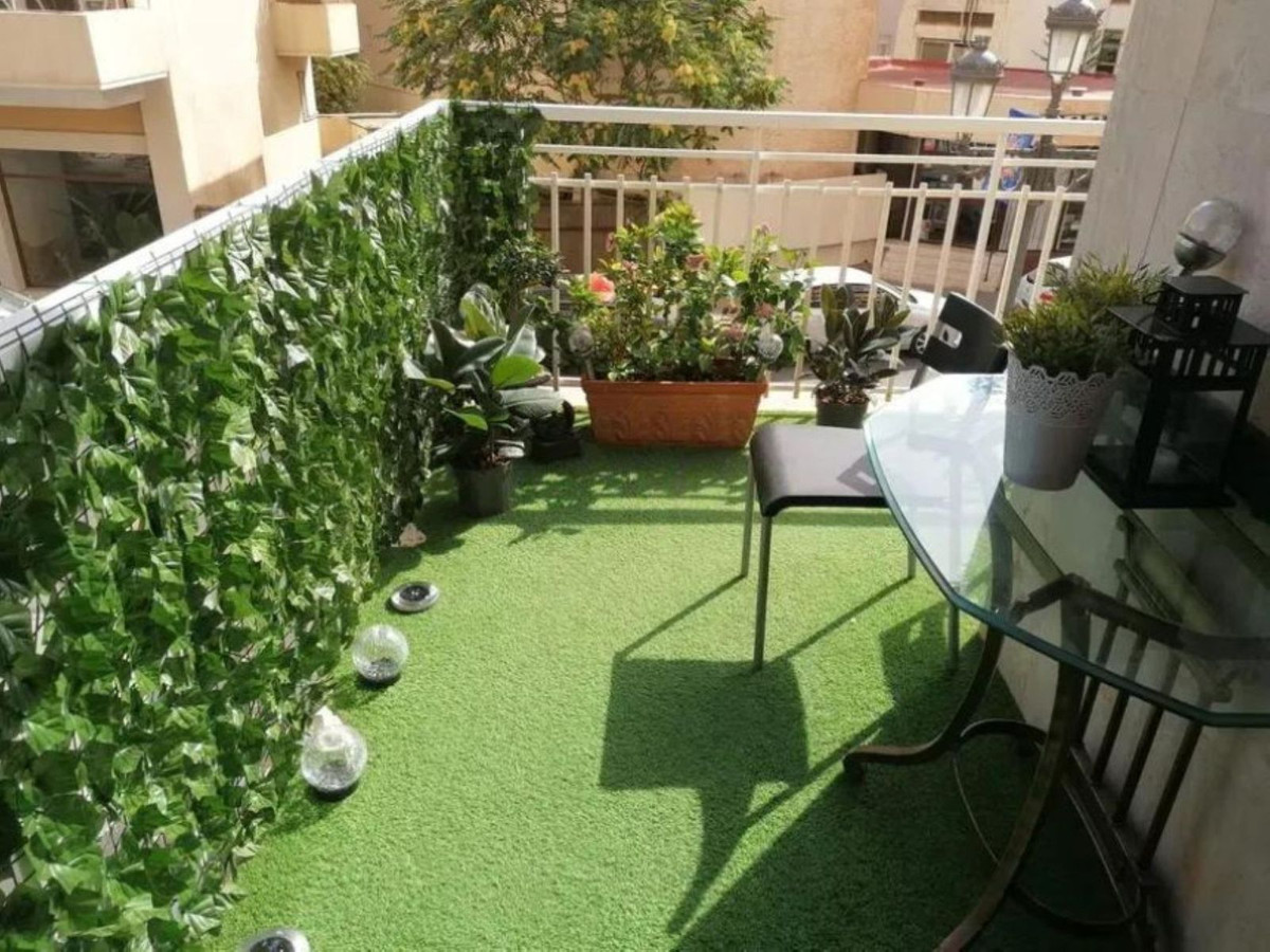 663bdbb0a6ee4a7434411a8c77196b2d - 2