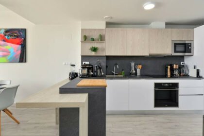 665026769bfa3b06c506560a3736b463 - 12