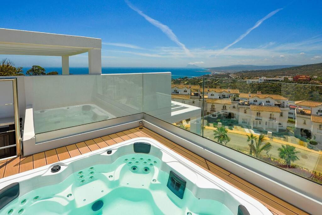 665026769bfa3b06c506560a3736b463 - 14