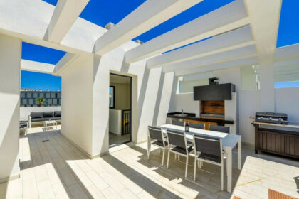 665026769bfa3b06c506560a3736b463 - 24