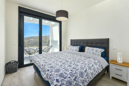 665026769bfa3b06c506560a3736b463 - 25