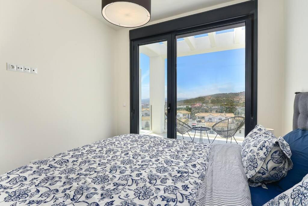 665026769bfa3b06c506560a3736b463 - 27