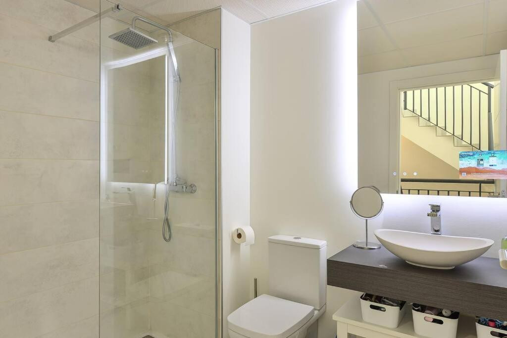 665026769bfa3b06c506560a3736b463 - 37