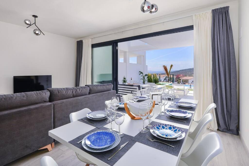 665026769bfa3b06c506560a3736b463 - 50