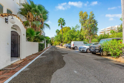 66505e0c018727c9eecf2be510fb49a8 - 28