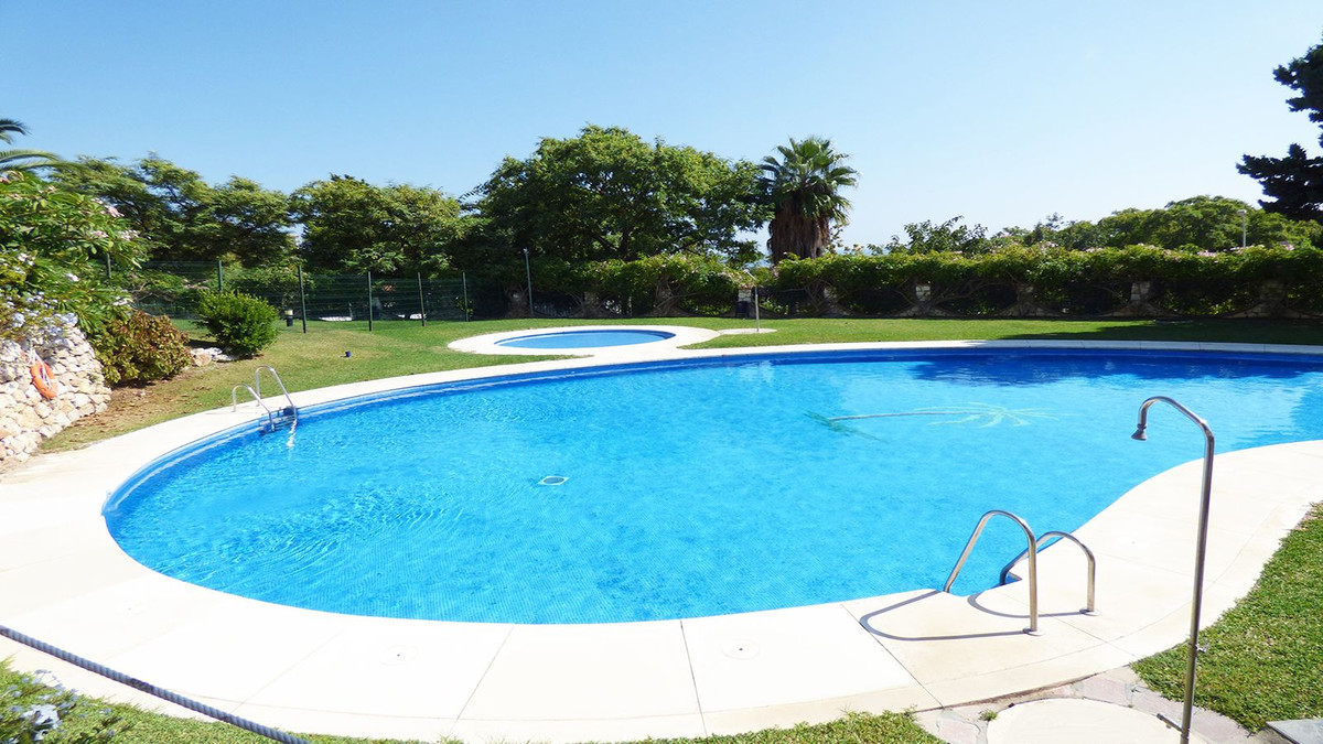 6771337605a9825849fbbb22cec30f1c - 43