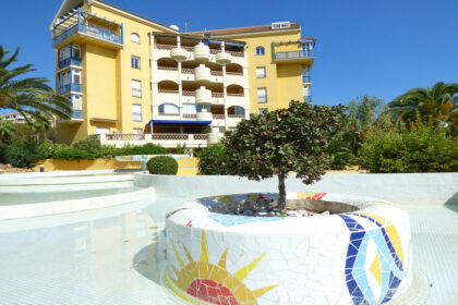 6771337605a9825849fbbb22cec30f1c - 49