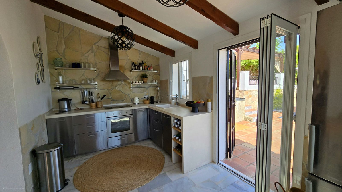 67d904867c35c8a2614f458d239c5833 - 17