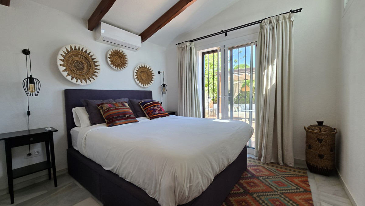 67d904867c35c8a2614f458d239c5833 - 30