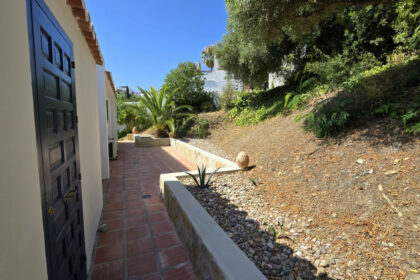 67d904867c35c8a2614f458d239c5833 - 41