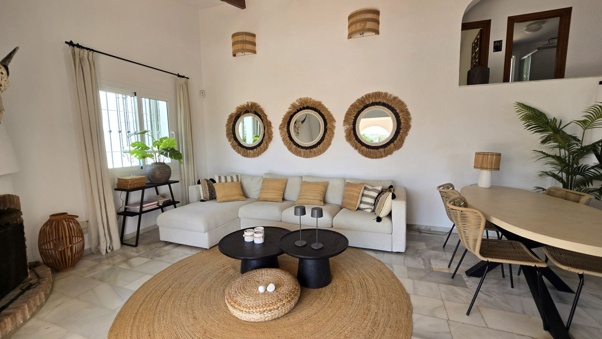 67d904867c35c8a2614f458d239c5833 - 44