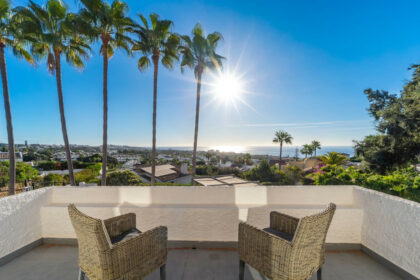 683541e3ddf4418182d6446045533a02 - 15