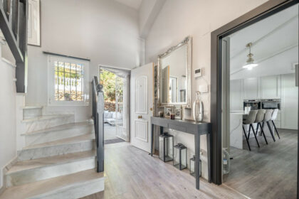 683541e3ddf4418182d6446045533a02 - 24