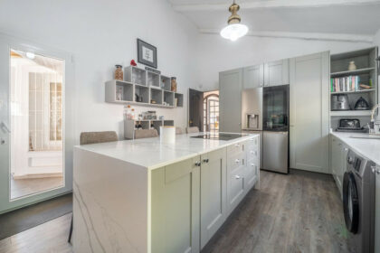 683541e3ddf4418182d6446045533a02 - 28