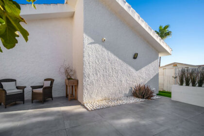 683541e3ddf4418182d6446045533a02 - 33